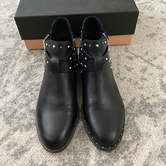 Halogen Hailey Booties - Picture 4 of 9